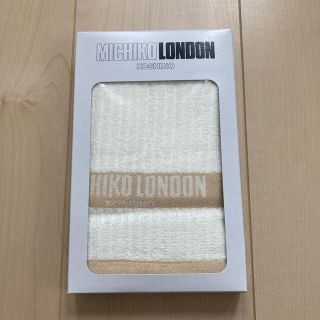 ミチコロンドン(MICHIKO LONDON)のMICHIKO LONDON タオルハンカチ　ハンドタオル(ハンカチ)