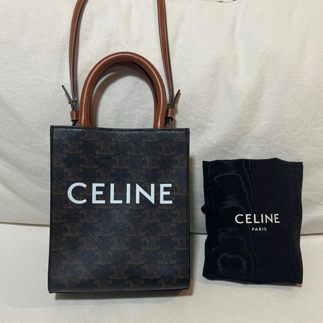 セリーヌ　celine バーティカルカバ　ミニ　ショルダーバック　スクエア | フリマアプリ ラクマ