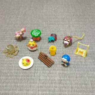ミニ　おもちゃ　まとめ売り(キャラクターグッズ)
