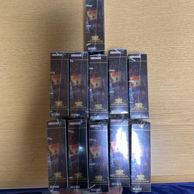 遊戯王(ユウギオウ)の遊戯王　ヒストリーアーカイブコレクション  11box シュリンク付き　欲しい方 エンタメ/ホビーのトレーディングカード(Box/デッキ/パック)の商品写真
