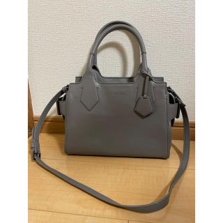 チャールズアンドキース(Charles and Keith)のチャールズアンドキース　ハンドバッグ ショルダーバッグ(ハンドバッグ)