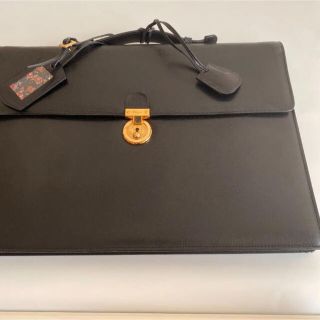 サルヴァトーレフェラガモ(Salvatore Ferragamo)のフェラガモ　ビジネスバッグ　ブリーフケース(ビジネスバッグ)