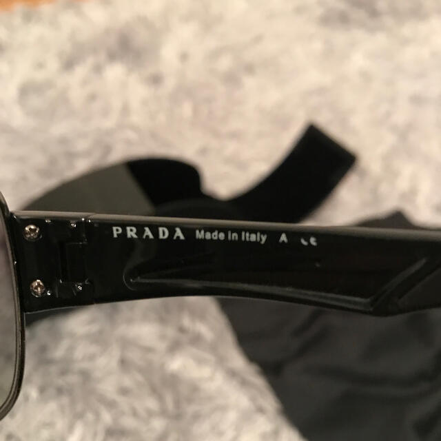 PRADA(プラダ)のプラダ　サングラス レディースのファッション小物(サングラス/メガネ)の商品写真