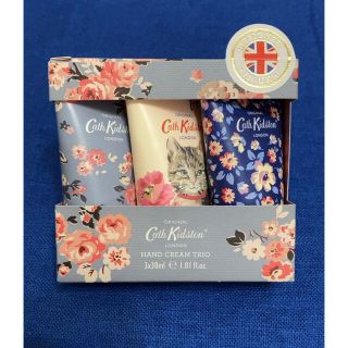 キャスキッドソン(Cath Kidston)のキャスキッドソン ハンドクリーム トリオ キャット＆フラワー30ml×3本セット(ハンドクリーム)