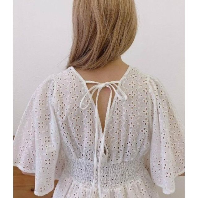 Auntie Rosa 未使用タグ付き Vannie U コットンレースチュニックブラウスの通販 By Ohana S Shop アンティローザならラクマ Auntie Rosa 未使用タグ付き Vannie U コットンレースチュニックブラウスの通販 By Ohana S Shop アンティローザならラクマ