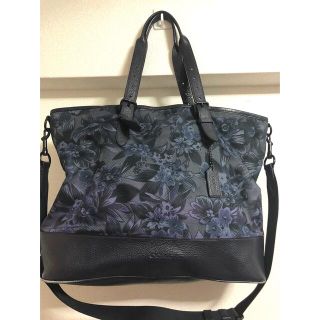 コーチ(COACH)の【値下げ】COACH メンズ　花柄　トートバッグ(ビジネスバッグ)