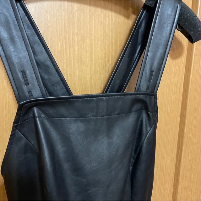 SLY(スライ)のSLY F／LEATHER SALOPETTE【美品】 レディースのパンツ(サロペット/オーバーオール)の商品写真