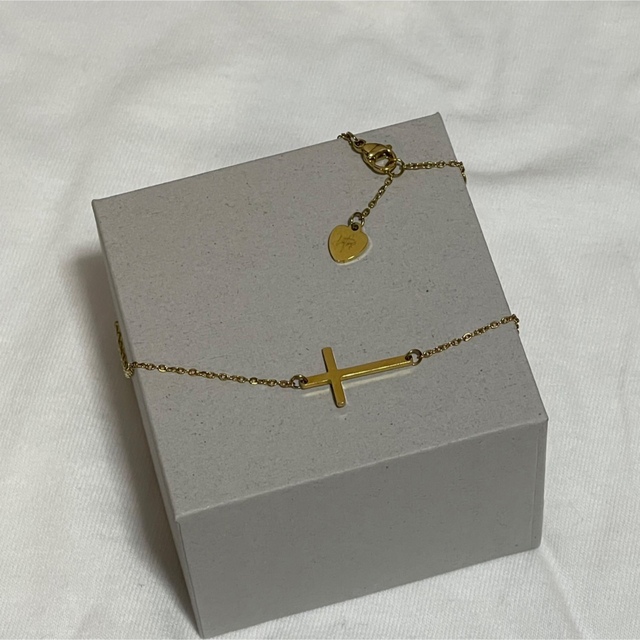 ネックレス　lufine ゴールド レディースのアクセサリー(ネックレス)の商品写真