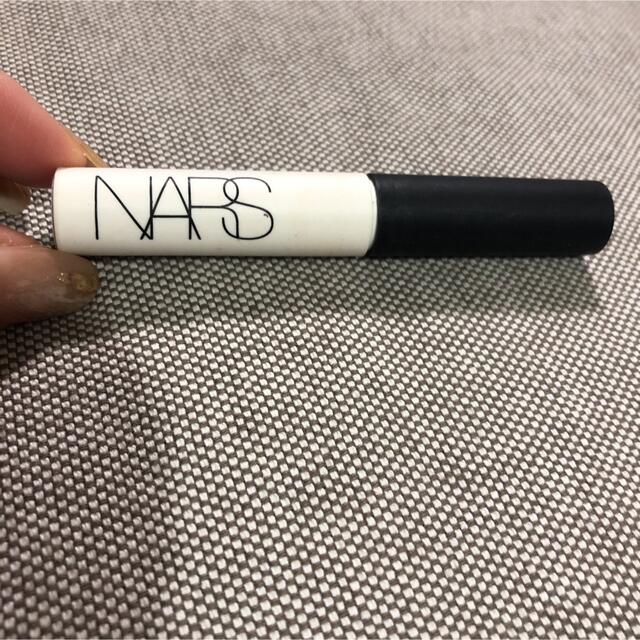 NARS　インスタントラインポアパーフェクター