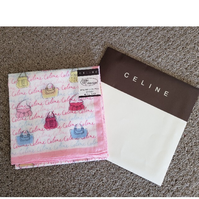 celine(セリーヌ)の専用です。未使用品　セリーヌ　CELINE　ハンカチ　大判　日本製 レディースのファッション小物(ハンカチ)の商品写真