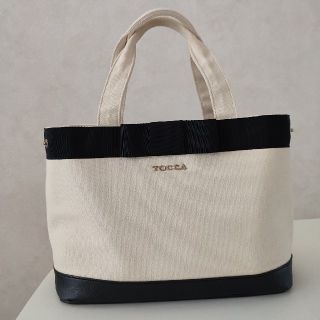 トッカ(TOCCA)のtocca キャンバストートバッグ(ハンドバッグ)