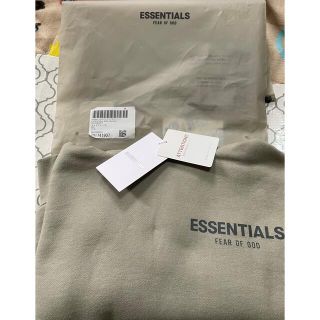 エッセンシャル(Essential)の🟩ESSENTIALS キッズトレーナーフード(Tシャツ/カットソー)