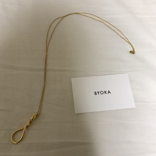 G.BOLD YARN NECKLACE  byoka