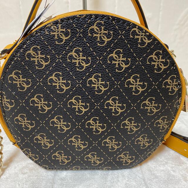 GUESS(ゲス)のGUESS ROUND ゲスラウンドショルダーバッグ レディースのバッグ(ショルダーバッグ)の商品写真