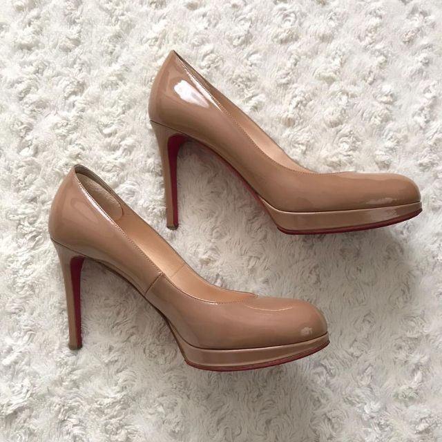 Christian Louboutin(クリスチャンルブタン)の128 美品 クリスチャンルブタン  Louboutin パンプス 36.5 レディースの靴/シューズ(ハイヒール/パンプス)の商品写真