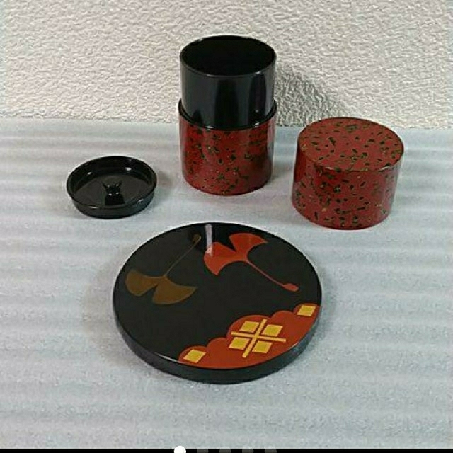 新しいエルメス 津軽塗・漆工芸品 木製茶筒一式 漆芸 新しいエルメス 津軽塗・漆工芸品 木製茶筒一式 漆芸
