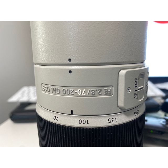 SONY(ソニー)のSONY FE70-200mm F2.8 GM OSS 禁煙　防湿庫保管 スマホ/家電/カメラのカメラ(レンズ(ズーム))の商品写真