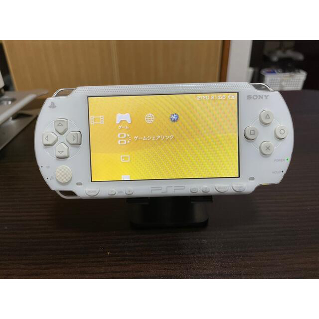 SONY   PSP本体 PSPセラミック・ホワイトの通販 by こばちょ