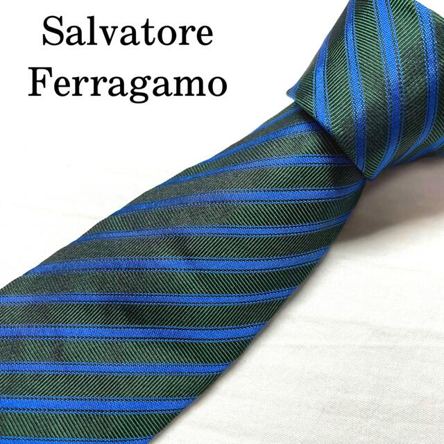 Salvatore Ferragamo(サルヴァトーレフェラガモ)のサルヴァトーレフェラガモ ネクタイ ストライプ ビジネス シルク100% 高級 メンズのファッション小物(ネクタイ)の商品写真