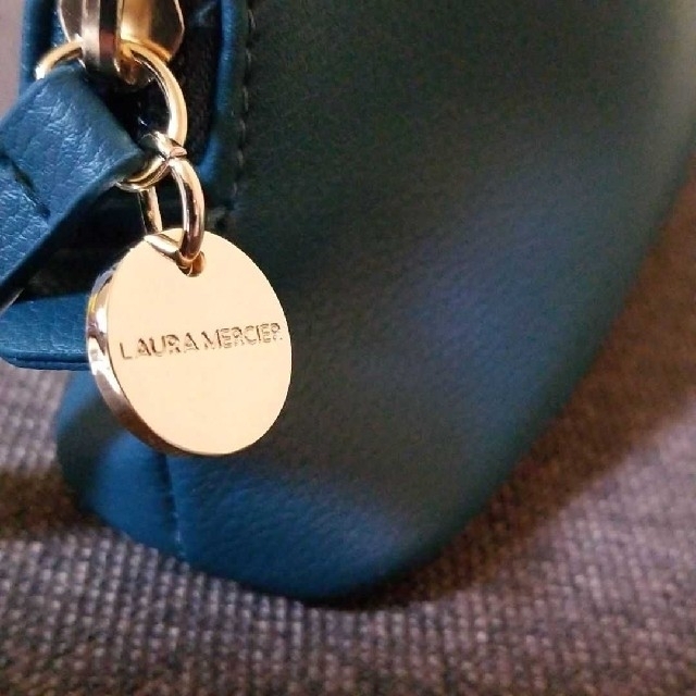 laura mercier(ローラメルシエ)のLAURA MERCIER 　コスメポーチ　メイクポーチ　モスグリーン　未使用 レディースのファッション小物(ポーチ)の商品写真