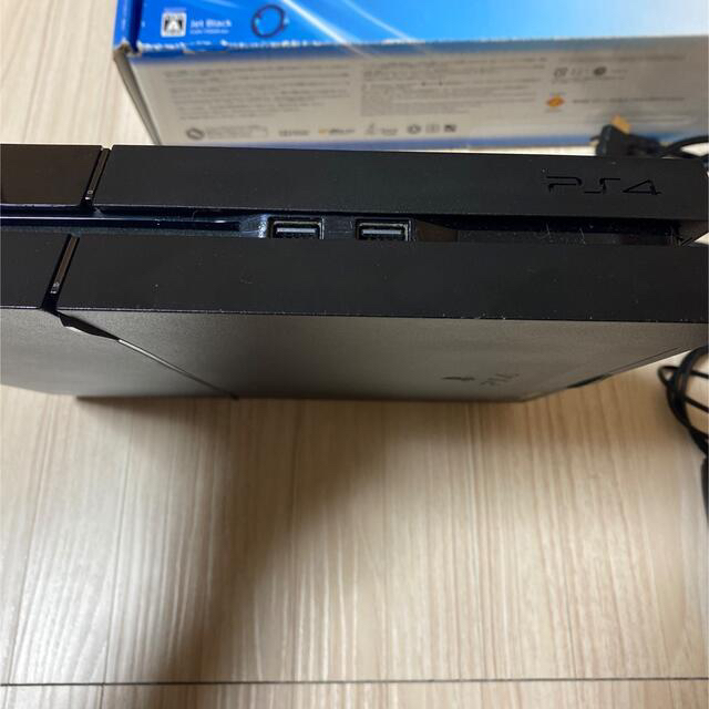 SONY(ソニー)のPlayStation4 PS4 本体 CHU-1100A 500GB エンタメ/ホビーのゲームソフト/ゲーム機本体(家庭用ゲーム機本体)の商品写真