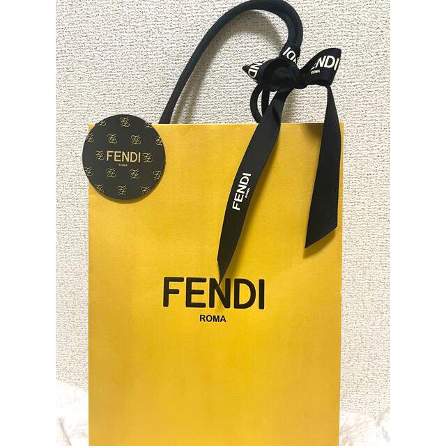 FENDI 【新品】カーリグラフィ　ブレスレット