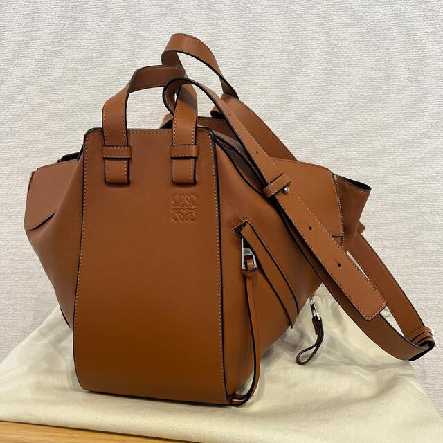 LOEWE ハンモック スモール タン 【2022春夏新作】 www.hybrogen.de