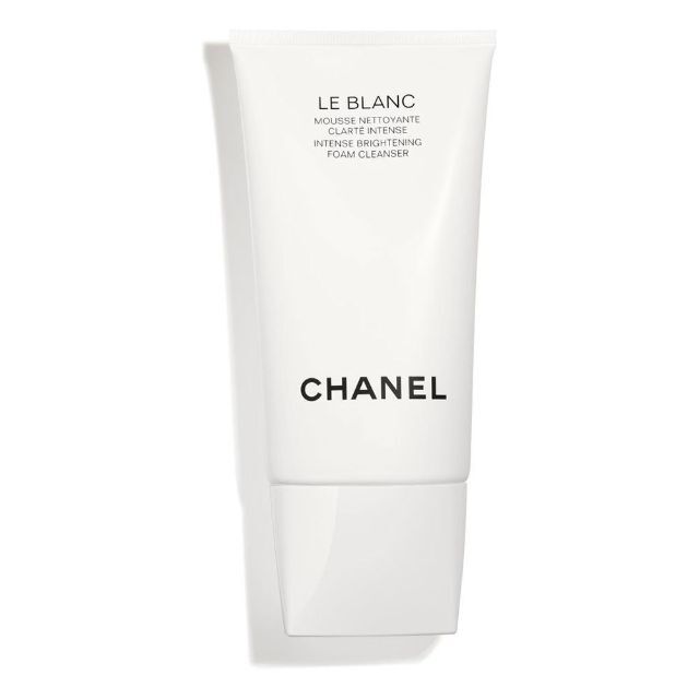 CHANEL(シャネル)の未使用 シャネル ル ブラン フォーム クレンザー 150ml 洗顔フォーム コスメ/美容のスキンケア/基礎化粧品(洗顔料)の商品写真