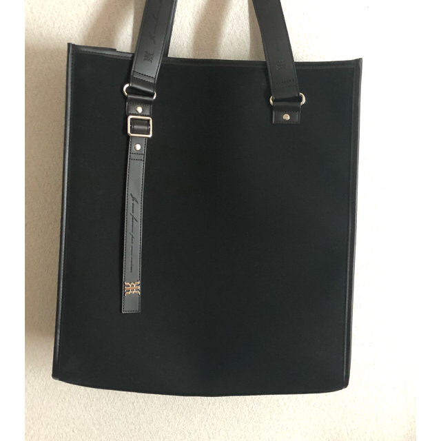 ☆専用☆Riu logo tote bag ブラック の通販 by Amu's shop｜ラクマ