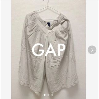 ギャップ(GAP)の【GAP】レディースフレアワイドパンツ　ウエスト78cm(カジュアルパンツ)