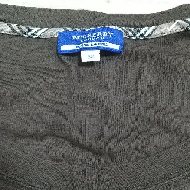 BURBERRY BLUE LABEL(バーバリーブルーレーベル)の三陽商会製！ バーバリーブルーレーベル デカロゴ  Tシャツ レディースのトップス(Tシャツ(半袖/袖なし))の商品写真