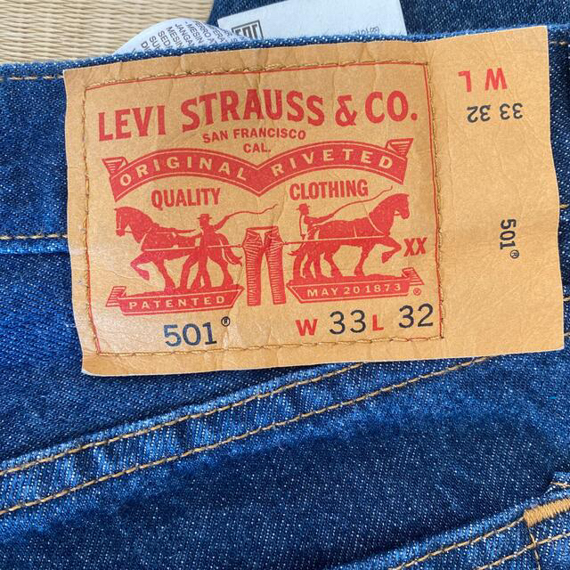 501(ゴーマルイチ)のメンズジーンズLevi’s 501 W33L32 メンズのパンツ(デニム/ジーンズ)の商品写真