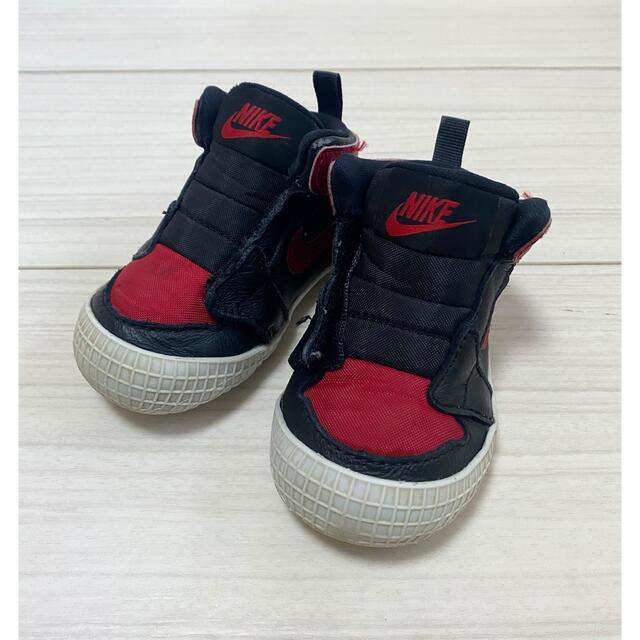 NIKE(ナイキ)のNIKE ナイキ スニーカー キッズ 子供 10cm 黒 中古 ベビー 赤ちゃん キッズ/ベビー/マタニティのベビー靴/シューズ(~14cm)(スニーカー)の商品写真