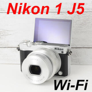 Nikon - ❤️Wi-Fi機能搭載❤️自撮り❤️Nikon 1 J5の通販｜ラクマ