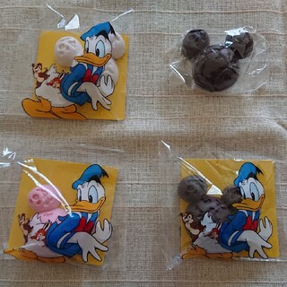 ディズニー(Disney)のディズニー チョコクランチ 消しゴム 3種類(消しゴム/修正テープ)