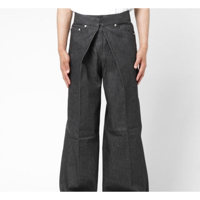 JOHN LAWRENCE SULLIVAN(ジョンローレンスサリバン)のRIGID DENIM WIDE PANTS/ BRACK メンズのパンツ(スラックス)の商品写真