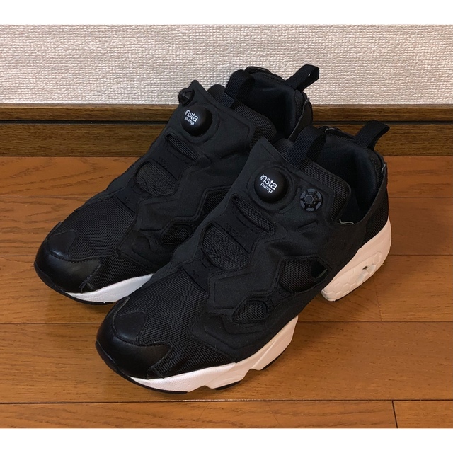 美品 REEBOK INSTA PUMP FURY OG 27cm ブラック 黒