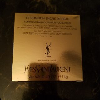 イヴサンローランボーテ(Yves Saint Laurent Beaute)のイヴサンローラン アンクルドポールクッション N 20 リフィル お値下げ中(^(ファンデーション)