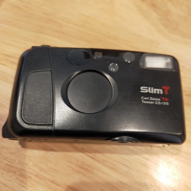 フィルムカメラ　京セラ　Slim T