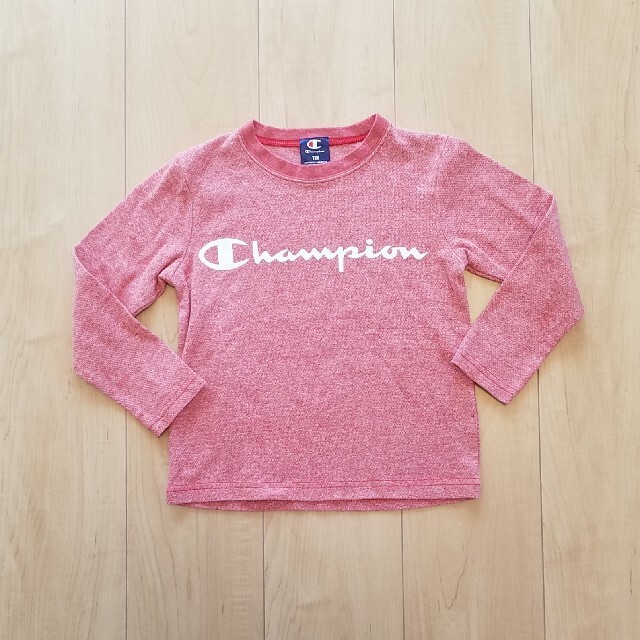 Champion(チャンピオン)の長袖　ロンティー　120㎝ キッズ/ベビー/マタニティのキッズ服女の子用(90cm~)(Tシャツ/カットソー)の商品写真