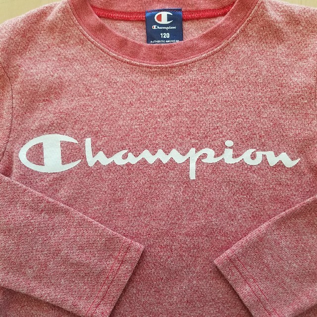 Champion(チャンピオン)の長袖　ロンティー　120㎝ キッズ/ベビー/マタニティのキッズ服女の子用(90cm~)(Tシャツ/カットソー)の商品写真