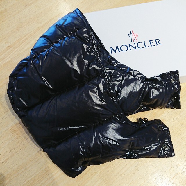 MONCLER(モンクレール)の新品MONCLER  フードのみ メンズのジャケット/アウター(ダウンジャケット)の商品写真