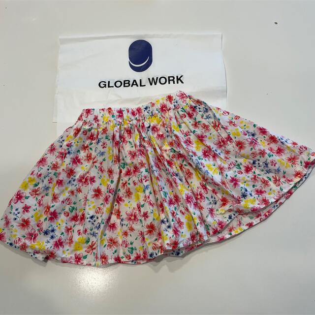 GLOBAL WORK(グローバルワーク)の【グローバルワーク】スカパン110★インナー付スカート花柄 キッズ/ベビー/マタニティのキッズ服女の子用(90cm~)(スカート)の商品写真