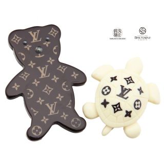 ルイヴィトン(LOUIS VUITTON)のルイヴィトン ブローチ ブロッシュ・ヌヌールス ベア カメ セット くま 亀 モノグラム M64939 レア レディース メンズ LOUISVUITTON LV USED【中古】【丸正質舗】【ブリルトワーゼ】【質屋】（M210105)(ブローチ/コサージュ)