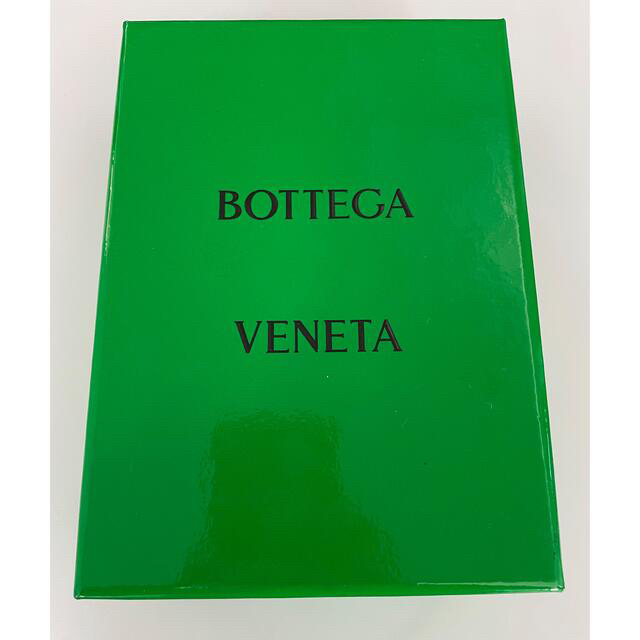 Bottega Veneta(ボッテガヴェネタ)の【美品】Bottega Veneta  二つ折財布　グリーン メンズのファッション小物(折り財布)の商品写真