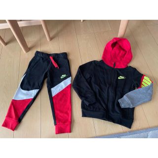 ナイキ(NIKE)のナイキ　スウェットセットアップ　キッズ身長98〜104cm(その他)