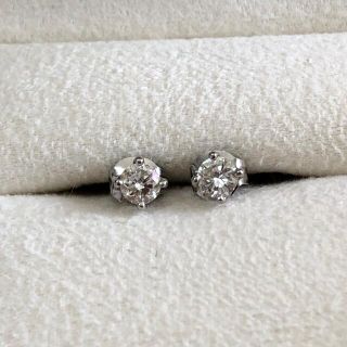 ヴァンドームアオヤマ(Vendome Aoyama)の専用　ヴァンドーム青山✨キャトルピアス✨Pt900×ダイヤ0.28ct(ピアス)