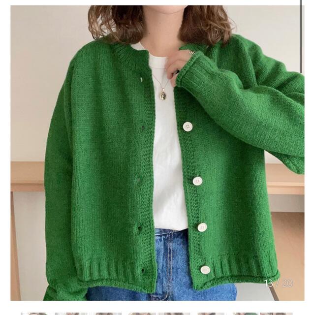 ZARA(ザラ)のnugu グリーンカーディガン クロップド  ウール レディースのトップス(カーディガン)の商品写真