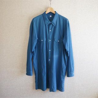 ☆大感謝セール】 コモリ、半袖シャリ感あるコットンシャツ、数回着