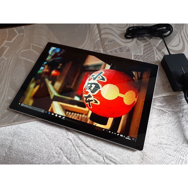 Microsoft(マイクロソフト)のSurface ☆ Pro5 i5 7300U 128GB 8G スマホ/家電/カメラのPC/タブレット(タブレット)の商品写真